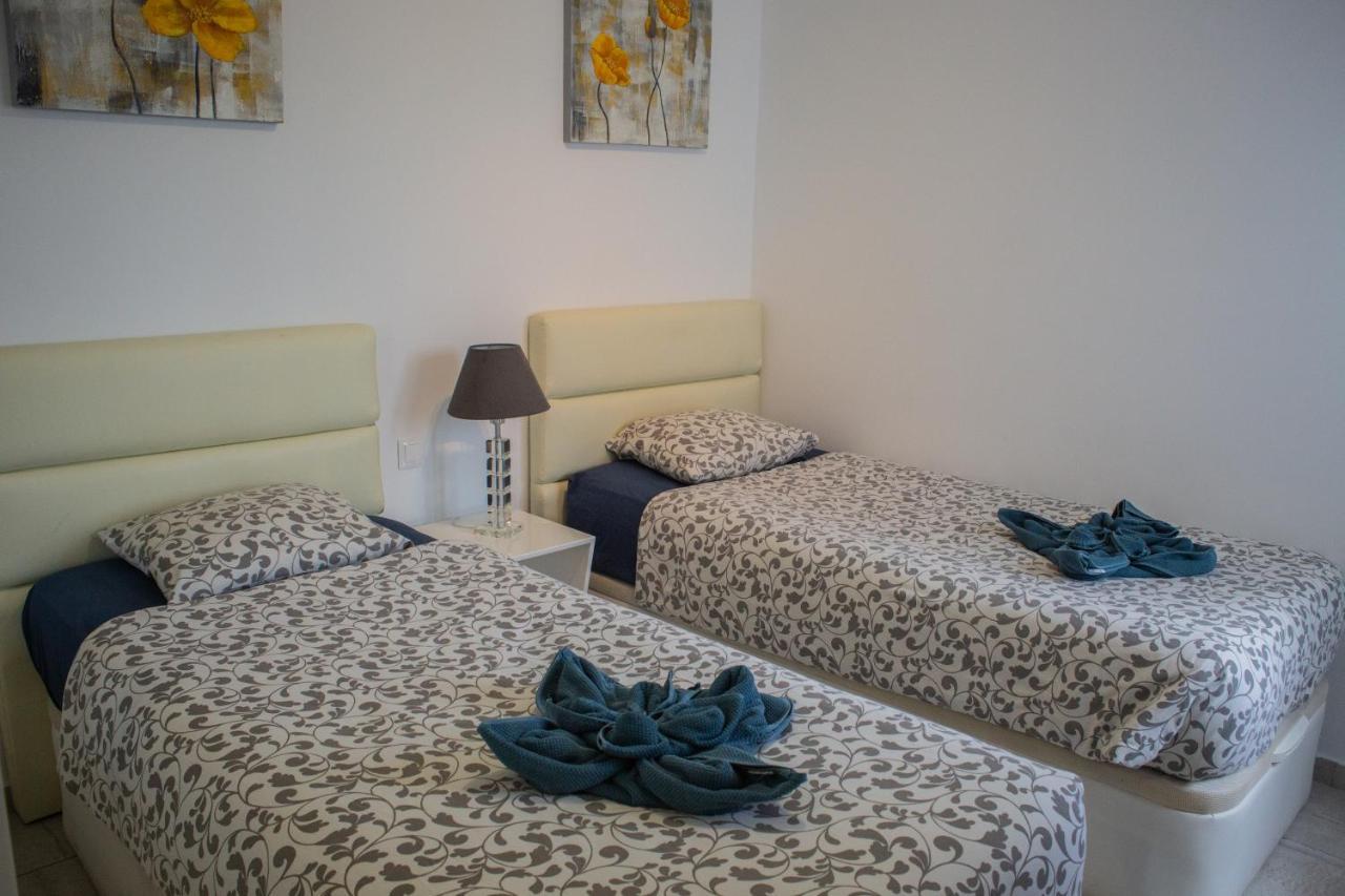Los Gracioseros Puerto Del Carmen Luxury エクステリア 写真